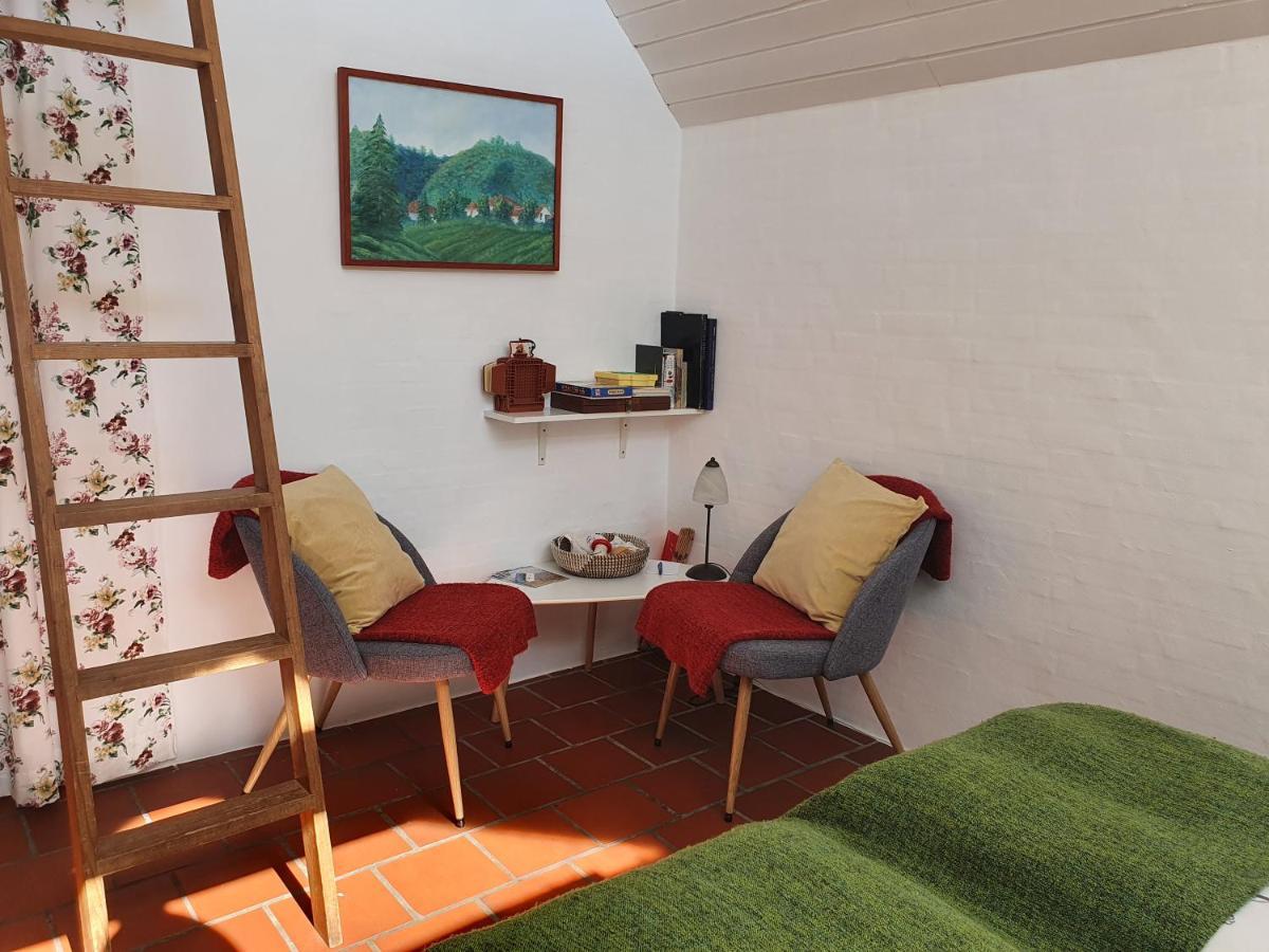 Zara'S B&B 호르센스 외부 사진